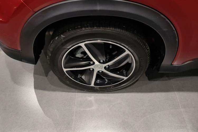 Used Honda Vezel 2020 1.5L CVT Pioneer Edition Exterior 5