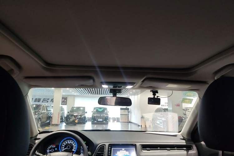 Used Honda Vezel 2020 1.5L CVT Pioneer Edition Headliner