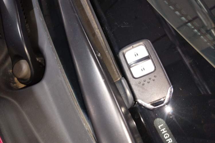 Used Honda Vezel 2020 1.5L CVT Luxury Edition Interior 1