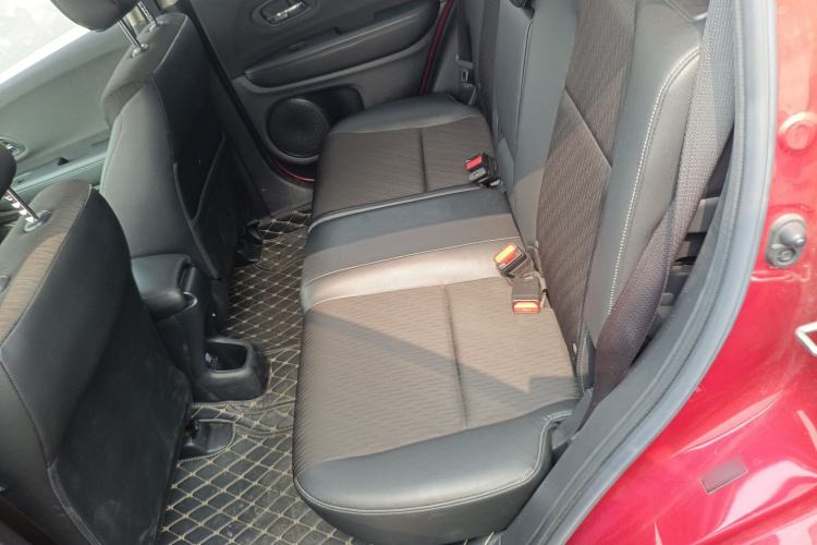 Used Honda Vezel 2020 1.5L CVT Pioneer Edition Left Rear Seat