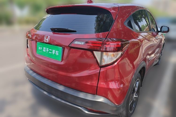 Used Honda Vezel 2020 1.5L CVT Luxury Edition Rear Right 45 Deg