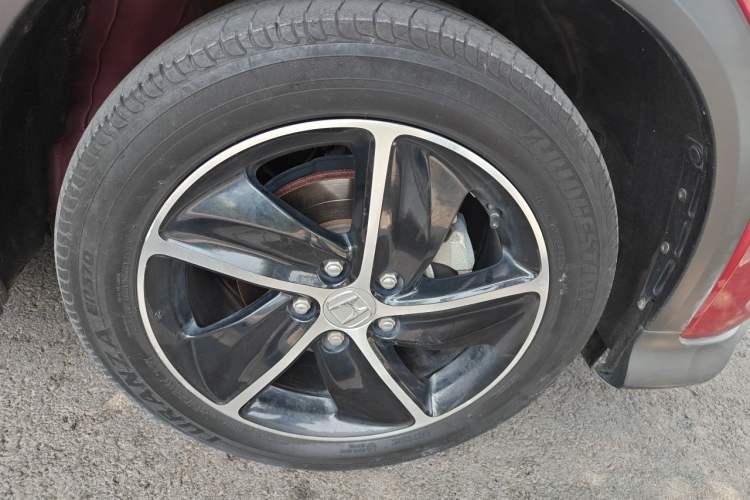 Used Honda Vezel 2020 1.5L CVT Luxury Edition Right Front Wheel Hub