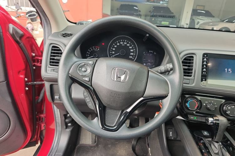 Used Honda Vezel 2020 1.5L CVT Pioneer Edition Steering Wheel
