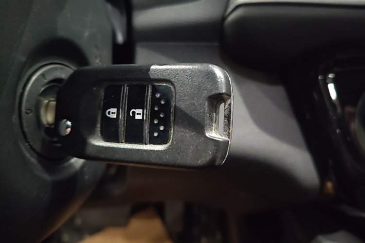 Used Honda Vezel 2020 1.5L CVT Pioneer Edition Vehicle Key