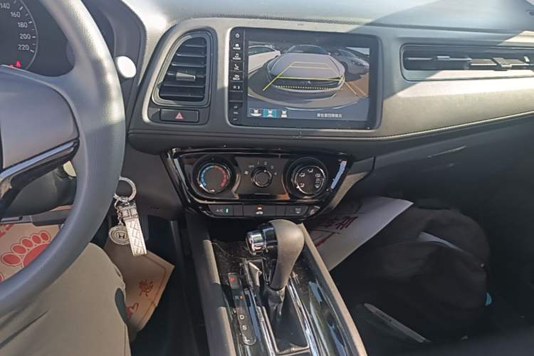 Used Honda Vezel 2020 1.5L CVT Pioneer Edition Audio And AC Panel