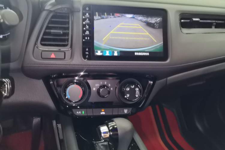 Used Honda Vezel 2020 1.5L CVT Pioneer Edition Audio And AC Panel