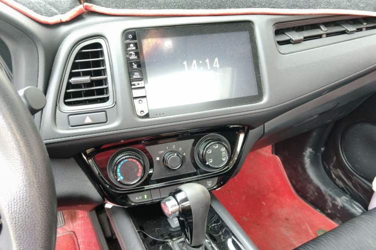 Used Honda Vezel 2020 1.5L CVT Pioneer Edition Audio And AC Panel