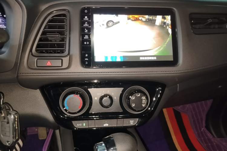 Used Honda Vezel 2020 1.5L CVT Pioneer Edition Audio And AC Panel