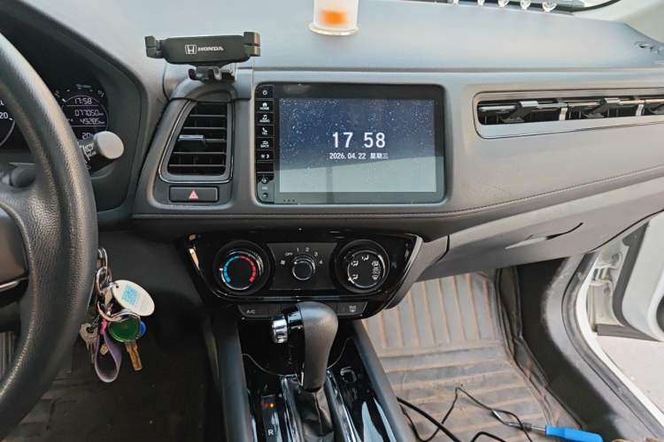 Used Honda Vezel 2020 1.5L CVT Pioneer Edition Audio And AC Panel