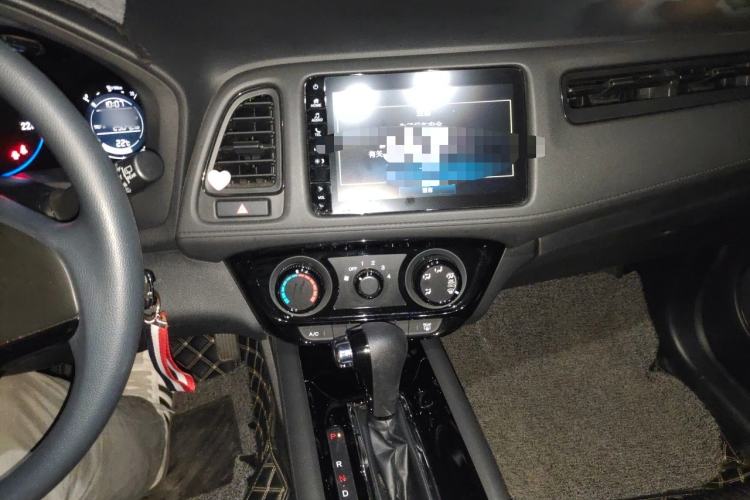 Used Honda Vezel 2020 1.5L CVT Pioneer Edition Audio And AC Panel