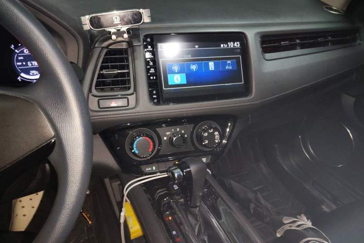 Used Honda Vezel 2020 1.5L CVT Pioneer Edition Audio And AC Panel