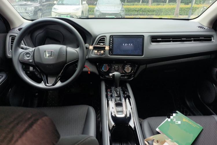 Used Honda Vezel 2020 1.5L CVT Pioneer Edition Center Console