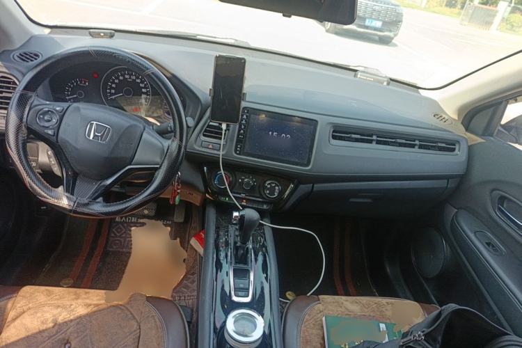 Used Honda Vezel 2020 1.5L CVT Pioneer Edition Center Console