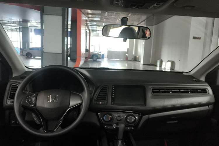 Used Honda Vezel 2020 1.5L CVT Pioneer Edition Center Console