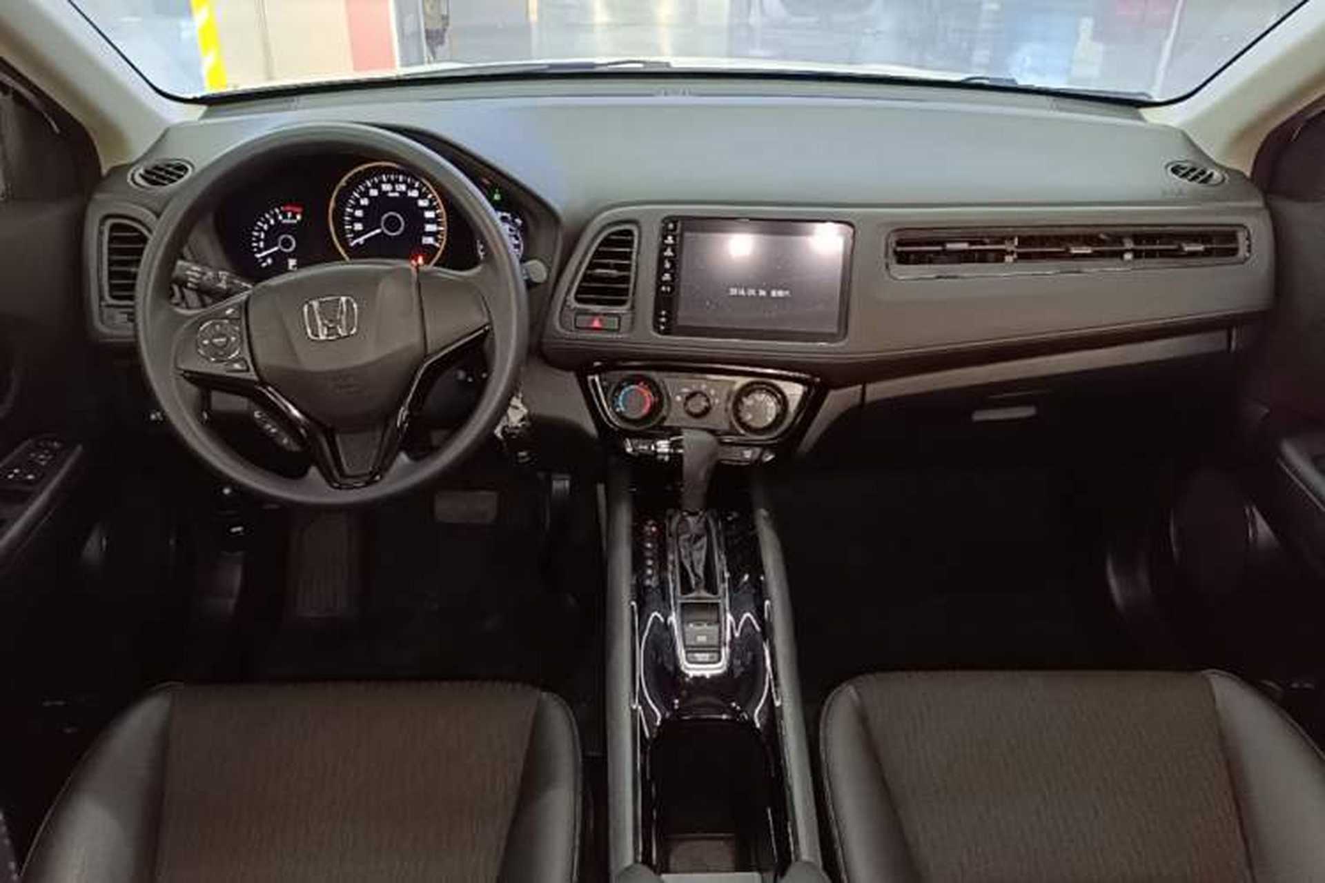 Used Honda Vezel 2020 1.5L CVT Pioneer Edition Center Console