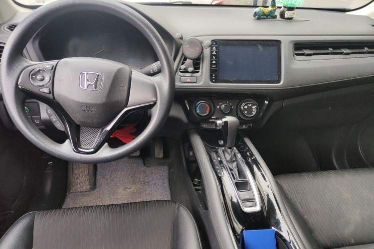 Used Honda Vezel 2020 1.5L CVT Pioneer Edition Center Console
