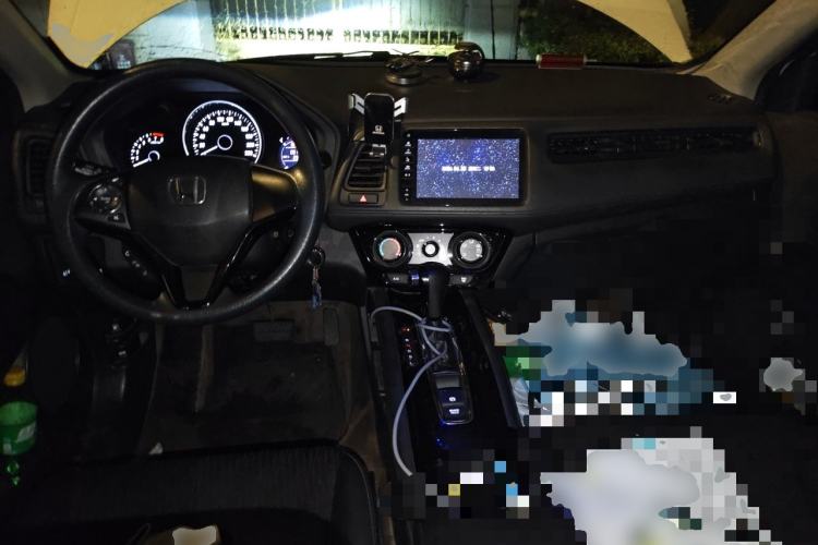 Used Honda Vezel 2020 1.5L CVT Pioneer Edition Center Console