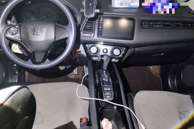Used Honda Vezel 2020 1.5L CVT Pioneer Edition Center Console