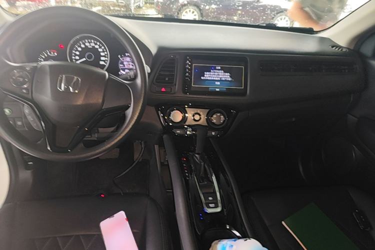 Used Honda Vezel 2020 1.5L CVT Pioneer Edition Center Console