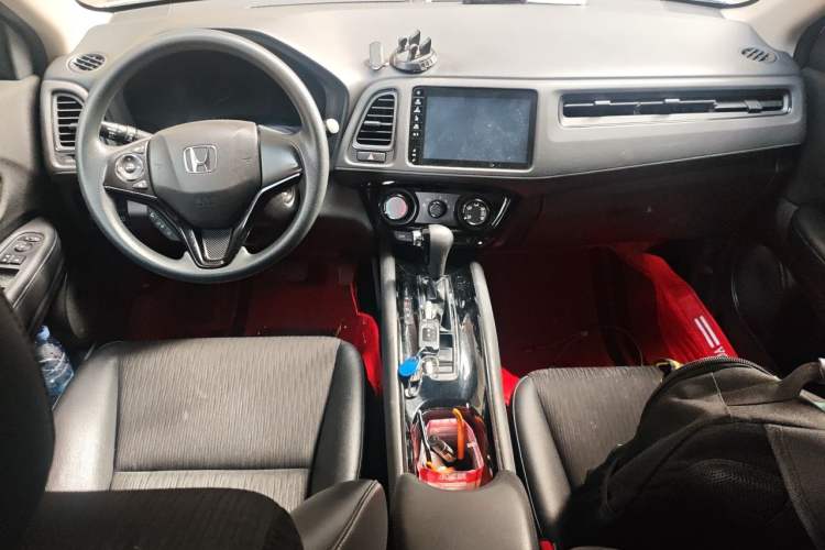 Used Honda Vezel 2020 1.5L CVT Pioneer Edition Center Console