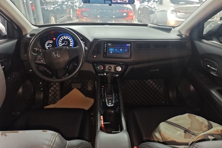Used Honda Vezel 2020 1.5L CVT Pioneer Edition Center Console