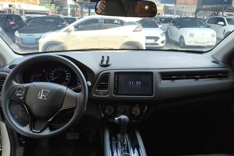 Used Honda Vezel 2020 1.5L CVT Pioneer Edition Center Console