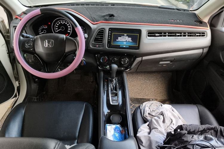 Used Honda Vezel 2020 1.5L CVT Pioneer Edition Center Console