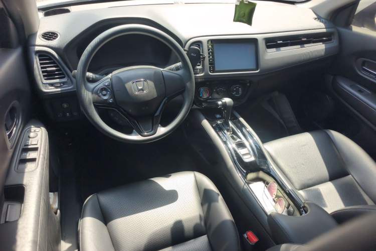 Used Honda Vezel 2020 1.5L CVT Pioneer Edition Center Console
