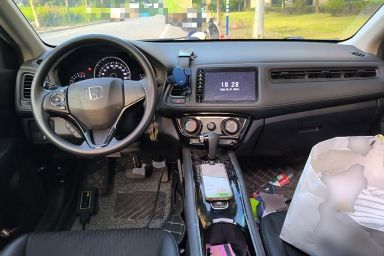 Used Honda Vezel 2020 1.5L CVT Pioneer Edition Center Console