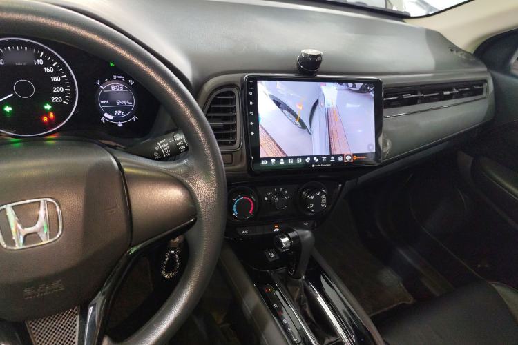 Used Honda Vezel 2020 1.5L CVT Elite Edition Center Console