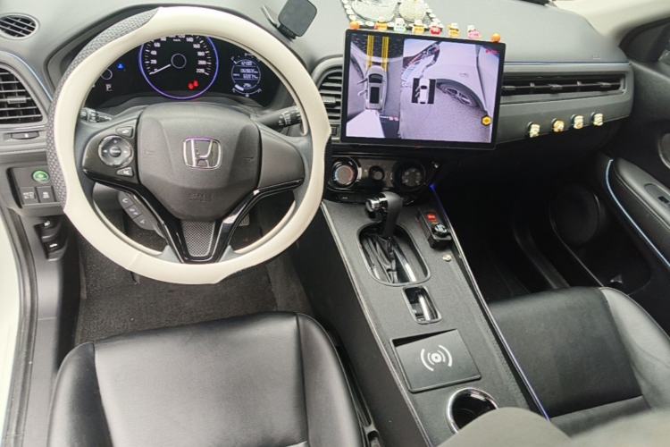 Used Honda Vezel 2020 1.5L CVT Pioneer Edition Center Console