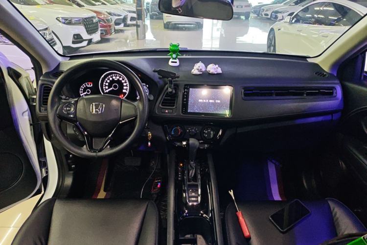 Used Honda Vezel 2020 1.5L CVT Pioneer Edition Center Console