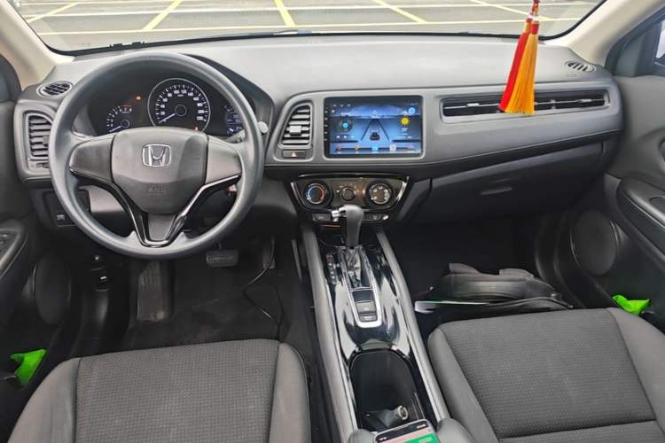 Used Honda Vezel 2020 1.5L CVT Elite Edition Center Console