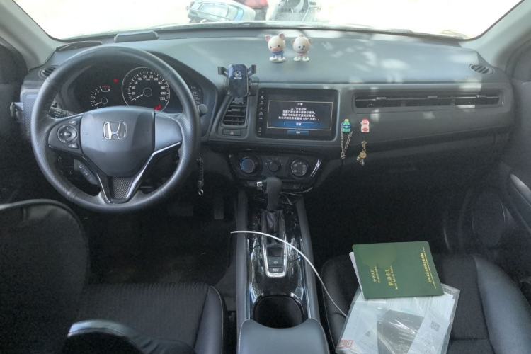Used Honda Vezel 2020 1.5L CVT Pioneer Edition Center Console