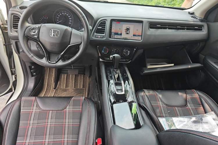 Used Honda Vezel 2020 1.5L CVT Pioneer Edition Center Console