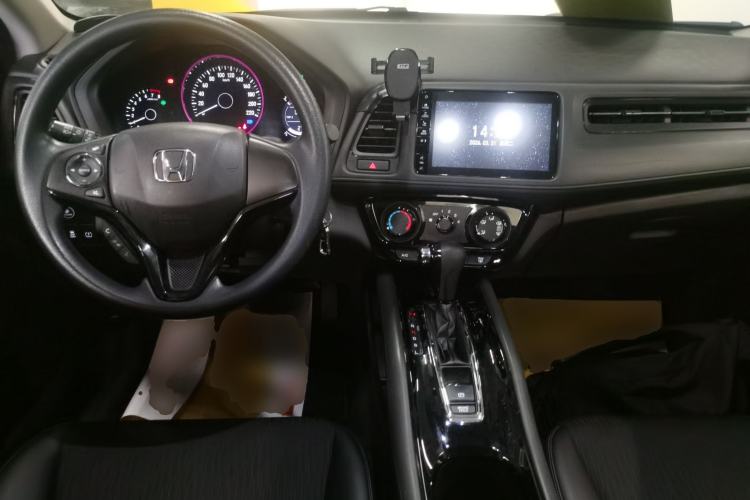 Used Honda Vezel 2020 1.5L CVT Pioneer Edition Center Console