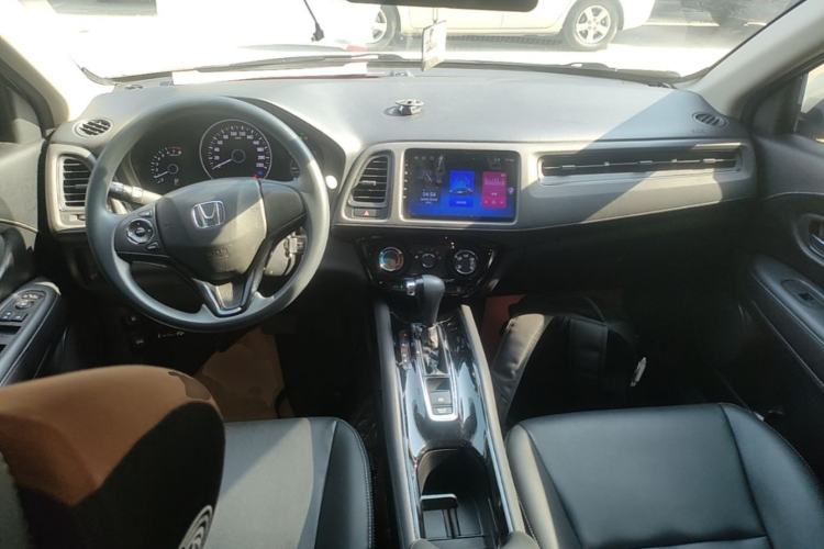 Used Honda Vezel 2020 1.5L CVT Elite Edition Center Console