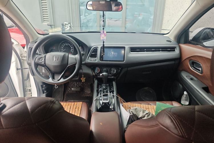 Used Honda Vezel 2020 1.5L CVT Pioneer Edition Center Console