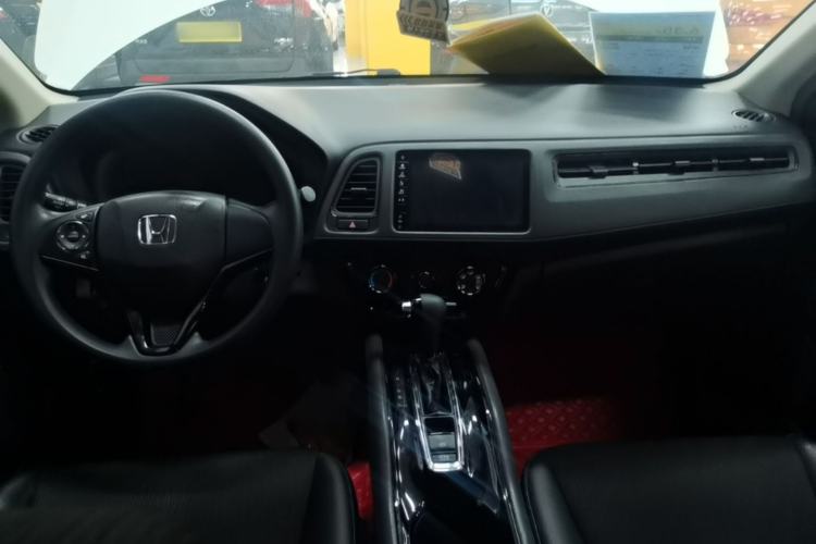 Used Honda Vezel 2020 1.5L CVT Pioneer Edition Center Console