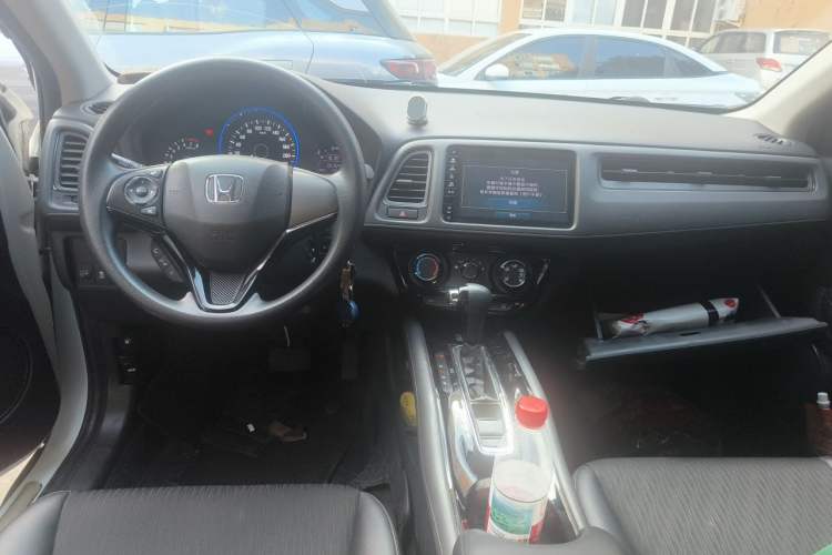 Used Honda Vezel 2020 1.5L CVT Pioneer Edition Center Console