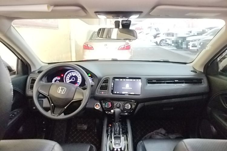 Used Honda Vezel 2020 1.5L CVT Elite Edition Center Console