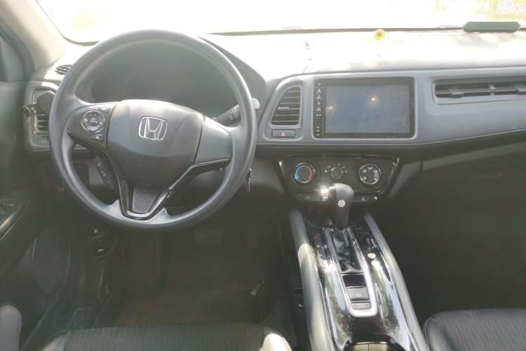 Used Honda Vezel 2020 1.5L CVT Pioneer Edition Center Console