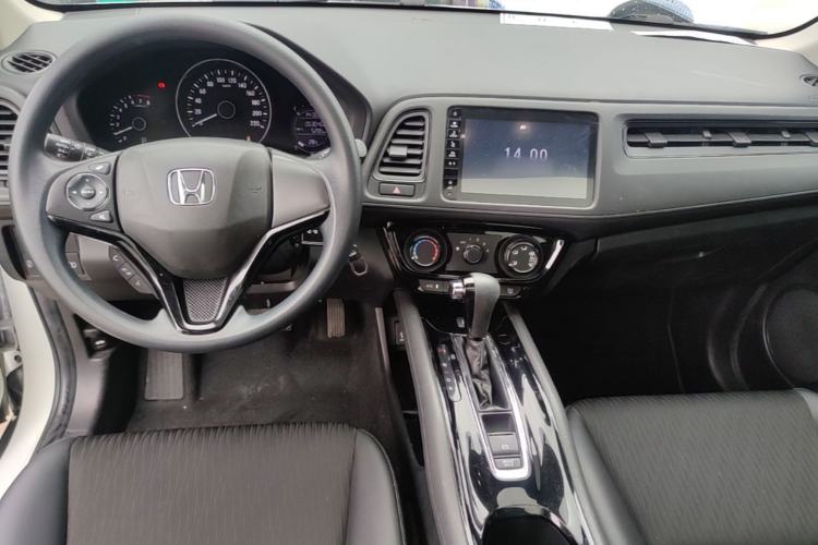 Used Honda Vezel 2020 1.5L CVT Pioneer Edition Center Console