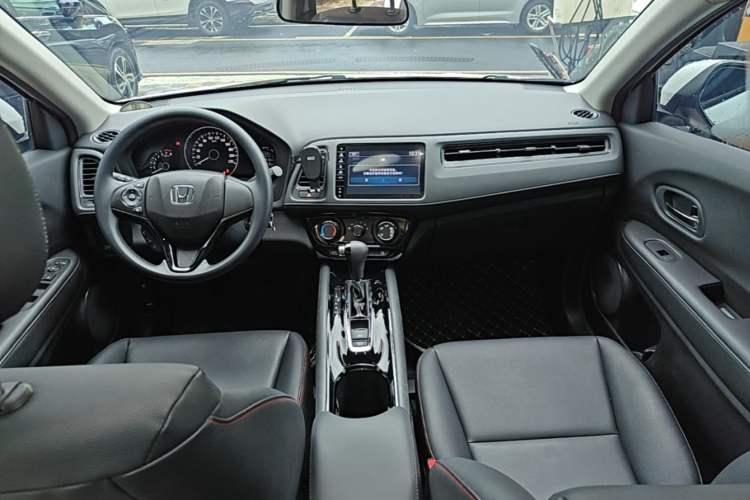 Used Honda Vezel 2020 1.5L CVT Pioneer Edition Center Console