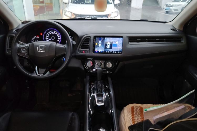 Used Honda Vezel 2020 1.5L CVT Pioneer Edition Center Console