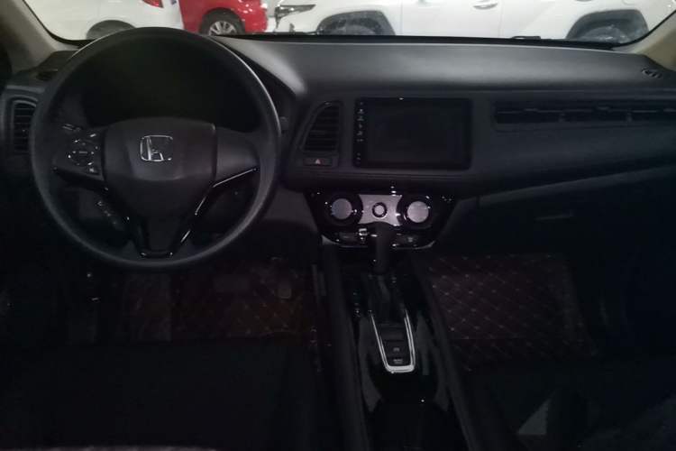 Used Honda Vezel 2020 1.5L CVT Pioneer Edition Center Console