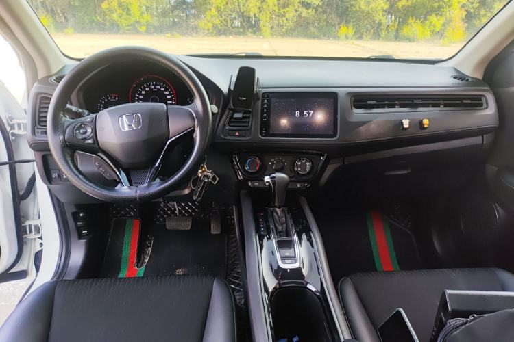 Used Honda Vezel 2020 1.5L CVT Pioneer Edition Center Console