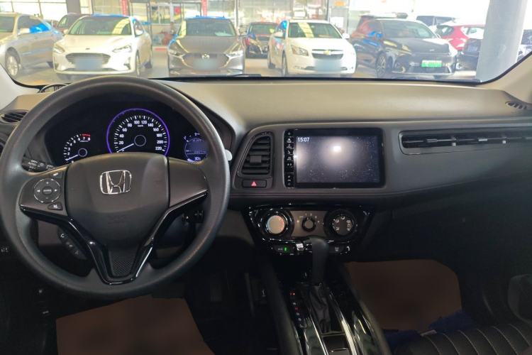 Used Honda Vezel 2020 1.5L CVT Pioneer Edition Center Console