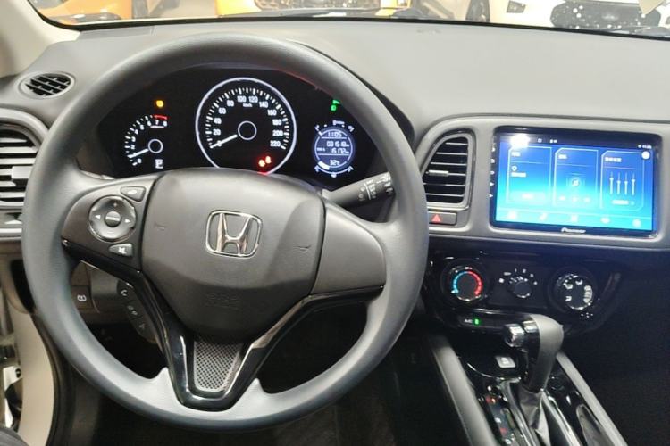 Used Honda Vezel 2020 1.5L CVT Pioneer Edition Center Console