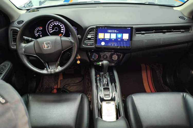 Used Honda Vezel 2020 1.5L CVT Elite Edition Center Console